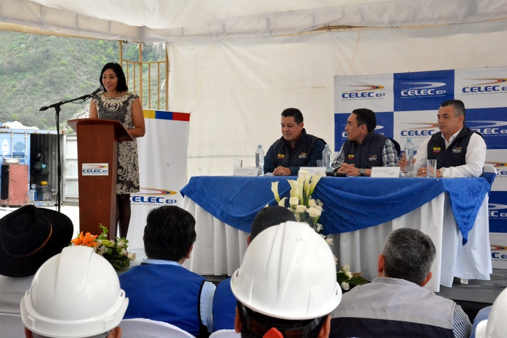 CD8C7446AA384A2DE2605C13C51_CBCA624F_449FB.jpg?e=